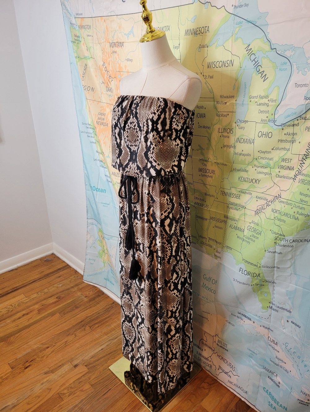 Blooming Rose Strapless Snake Print Maxi Dress in Brown and Black - Picture 3 of 15